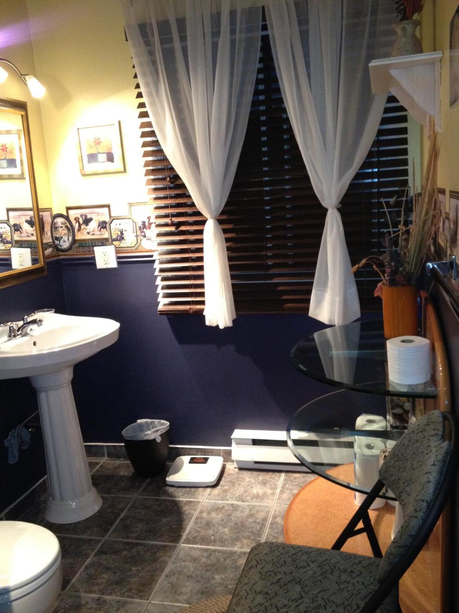 Repos & Manna Downtown Montreal Bed & Breakfast ภายนอก รูปภาพ
